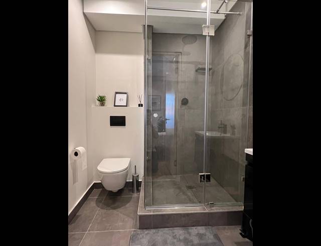 1 BEDROOM APARTMENT FOR SALE IN CAPE TOWN CITY CENTRE